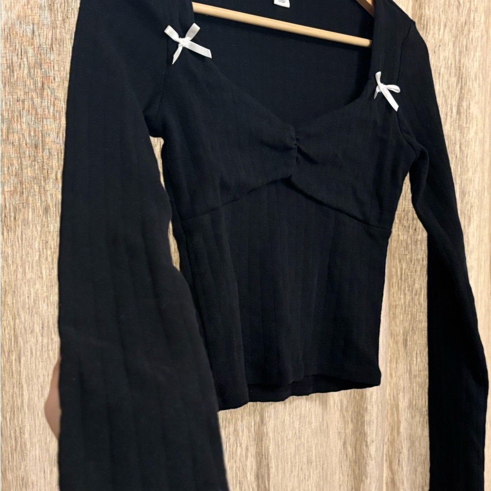 RSQ Crop Black Long Sleeve Top with White Bows